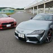 トヨタ スープラ 新型（右）とBMW Z4（左）をサーキットで比較試乗！