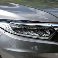 ホンダ ヴェゼル ツーリング（VEZEL TOURING・Honda SENSING）