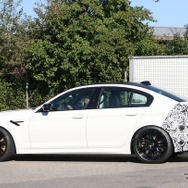 BMW M5 改良新型 スクープ写真