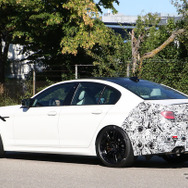 BMW M5 改良新型 スクープ写真