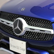 メルセデスベンツ GLCクーペ 改良新型（GLC 300 4MATIC Coupe ブリリアントブルー）