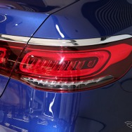 メルセデスベンツ GLCクーペ 改良新型（GLC 300 4MATIC Coupe ブリリアントブルー）