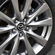 マツダ3 新型 セダン（SKYACTIV-D 1.8）