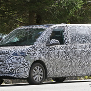 VW T7 開発車両スクープ写真