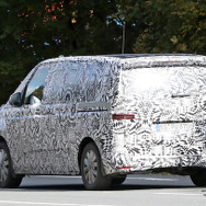 VW T7 開発車両スクープ写真