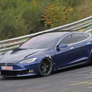 テスラ モデルS Plaid 開発車両（スクープ写真）
