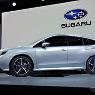 スバル・レヴォーグ新型（プロトタイプ）