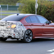 BMW M5セダン 改良新型 スクープ写真