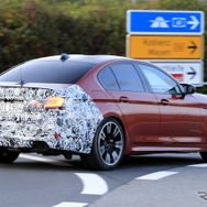 BMW M5セダン 改良新型 スクープ写真