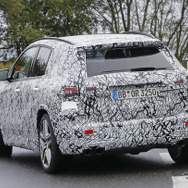 メルセデス AMG GLA45 開発車両 スクープ写真
