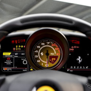 フェラーリ F8トリブート