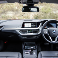BMW 1シリーズ 新型（118i Play）
