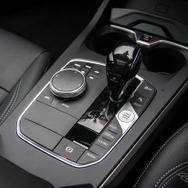 BMW 1シリーズ 新型（118i Play）
