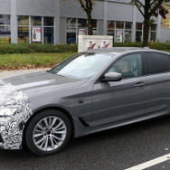 BMW 5シリーズ 改良新型 Mスポーツパッケージ（スクープ写真）