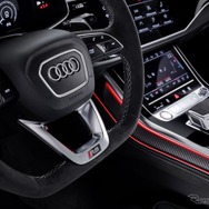 アウディ RS Q8