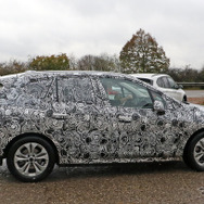 BMW 2シリーズアクティブツアラー 次期型プロトタイプ（スクープ写真）