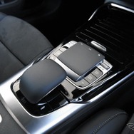 メルセデス AMG A35 4MATIC Edition 1