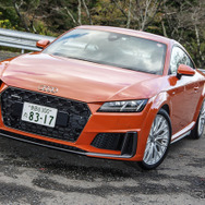 アウディ TT 新型（S lineパッケージ）