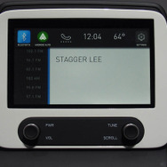 2015年1月のCESに出展したパナソニックのCarPlay／AndroidAutoコンパチ試作機
