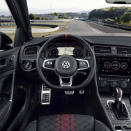 VW ゴルフGTI TCR（写真は海外仕様）