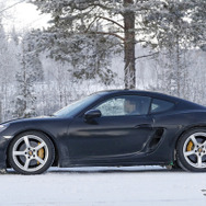 ポルシェ 718 ケイマン GTS 4.0 開発車両（スクープ写真）