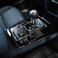 マツダ CX-30