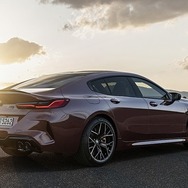 BMW M8グランクーペ