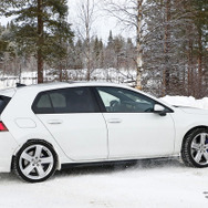 VW ゴルフR 新型プロトタイプ（スクープ写真）