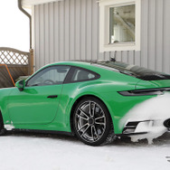ポルシェ 911 GTS 新型プロトタイプ（スクープ写真）