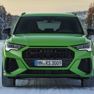 アウディ RS Q3 新型