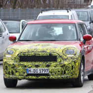 MINI クロスオーバー 改良新型プロトタイプ スクープ写真