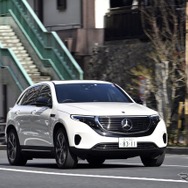 メルセデスベンツ EQC