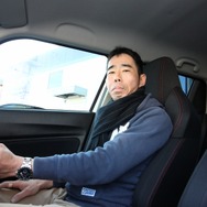 メインカーではヘビーなオーディオを組む磯部さんだがセカンドカーはライトシステムを狙った。その高音質には満足度も高い。