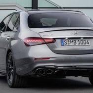 メルセデスAMG E 53 4MATIC+ セダン 改良新型