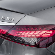 メルセデスAMG E 53 4MATIC+ セダン 改良新型