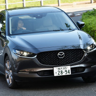 マツダ CX-30