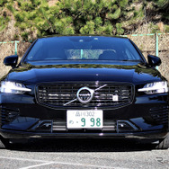 ボルボ S60 T8 Polestar Engineered