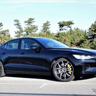 ボルボ S60 T8 Polestar Engineered