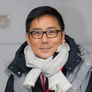 五味康隆氏
