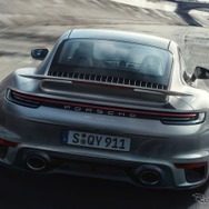 ポルシェ 911 ターボ S 新型