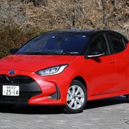 トヨタ ヤリス ハイブリッド（G）