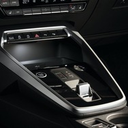 アウディ A3 セダン 新型