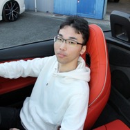 大好きな愛車にお気に入りのオーディオシステムを取り付けたオーナーの宮田さん。次なる進化をすでにプラン中だという。