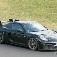 ポルシェ 718 ケイマン GT4 RS 開発車両　（スクープ写真）