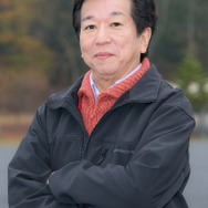 河村康彦氏