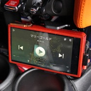 音楽ソースにはハイエンドなDAPであるＡ＆ＫのSP1000を使用する。このあたりもコンぺを見据えた対策のひとつだ。