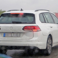 VW ゴルフヴァリアント 新型プロトタイプ（スクープ写真）