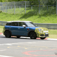 MINI クロスオーバー 改良新型プロトタイプ（スクープ写真）
