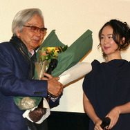 山田洋次監督、黒木華／『母と暮せば』初日舞台挨拶