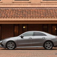 メルセデスベンツ CLAクーペ（写真はディーゼルのCLA200d）